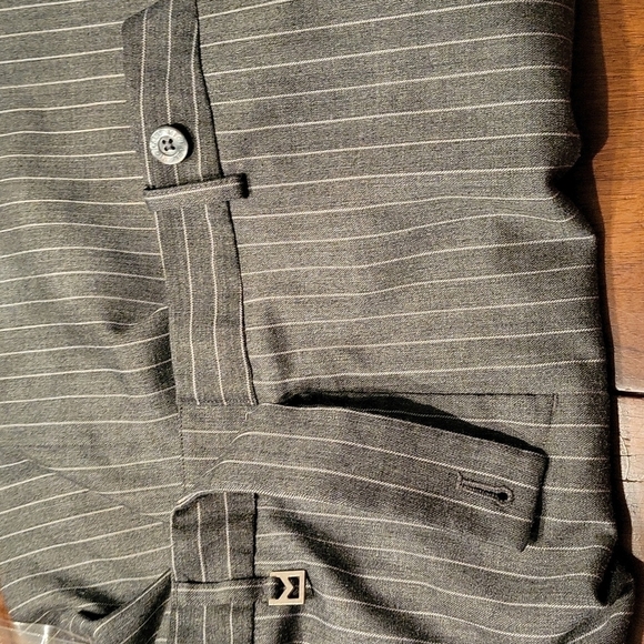VTG MICHAEL KORS 1990s Gray Trendy Pinstripe Wool Pencil Flat Front Skirt - Picture 7 of 8